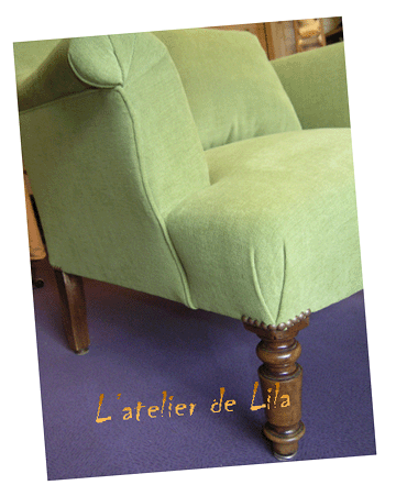 fauteuil anglais-détail du pli et finition passepoilée